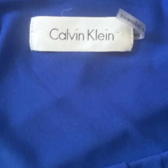 NWOT Calvin Klein shell- vibrant Royal Blue color - Picture 6 of 7